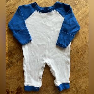 Raglan Baseball Romper || Laughing Giraffe